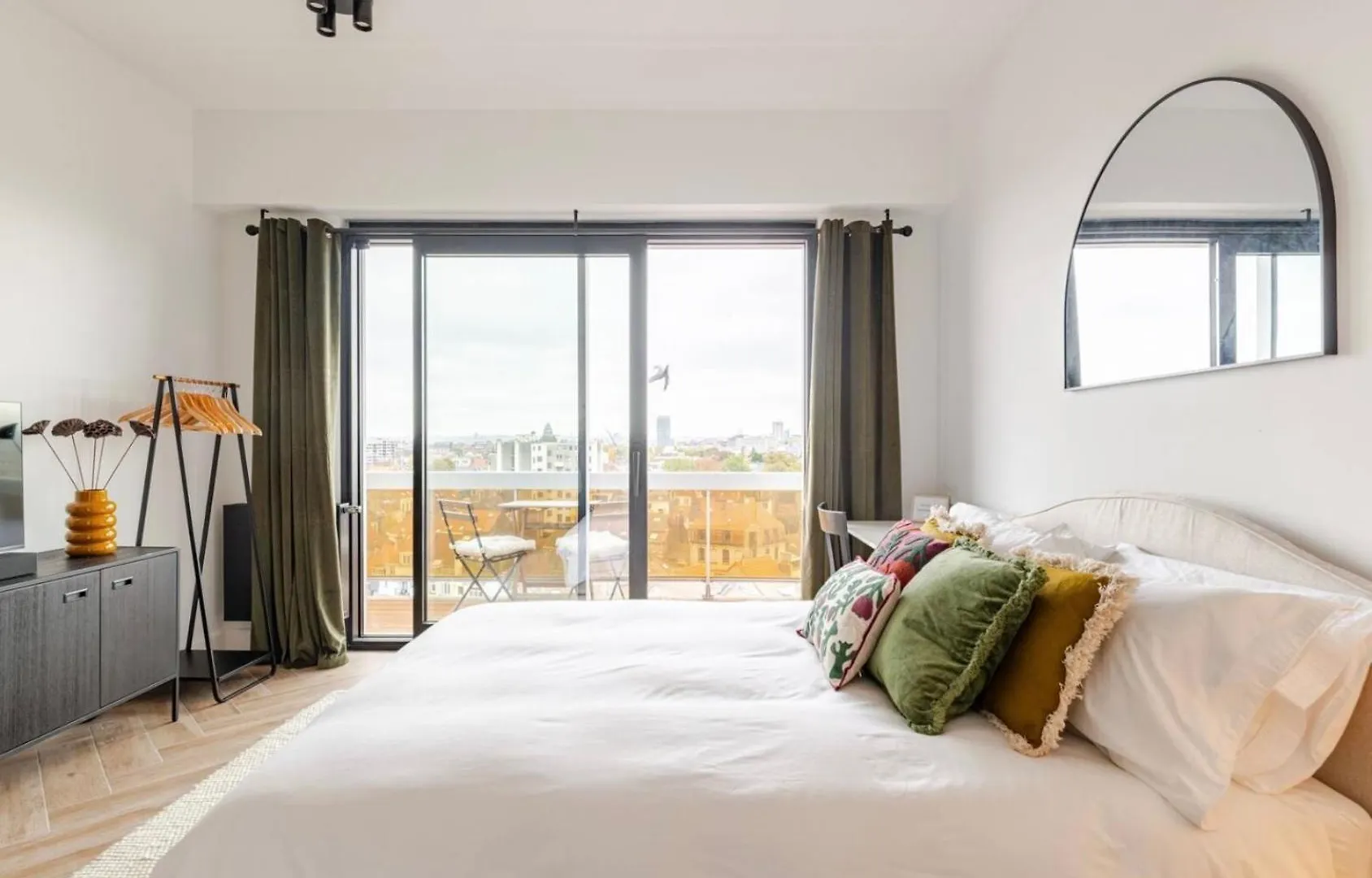 Deluxe Studio La Cambre - With View Brussels